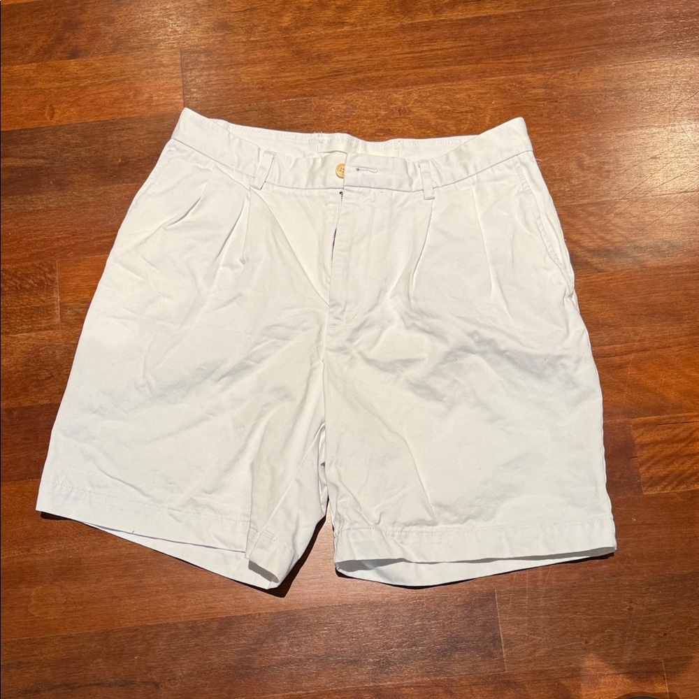 Nautica Men's Cream Flat Front Shorts